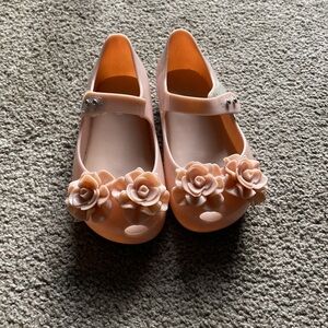 💖Little Elle’s Closet💖 Mini Melissa Shoes -9US